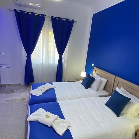Patras Blue Suite Exteriör bild