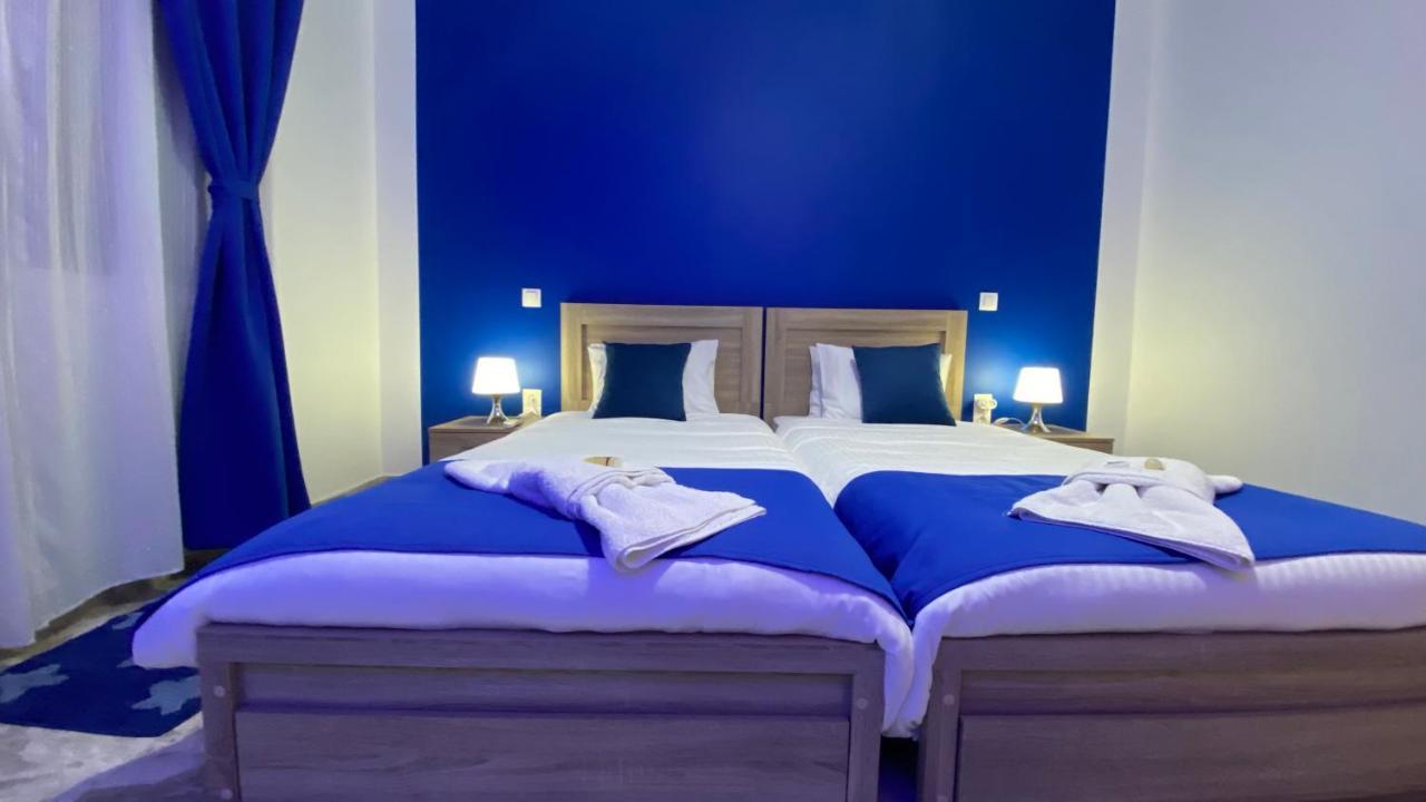 Patras Blue Suite Exteriör bild