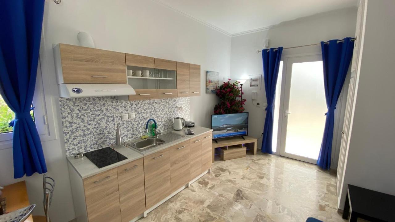 Patras Blue Suite Exteriör bild
