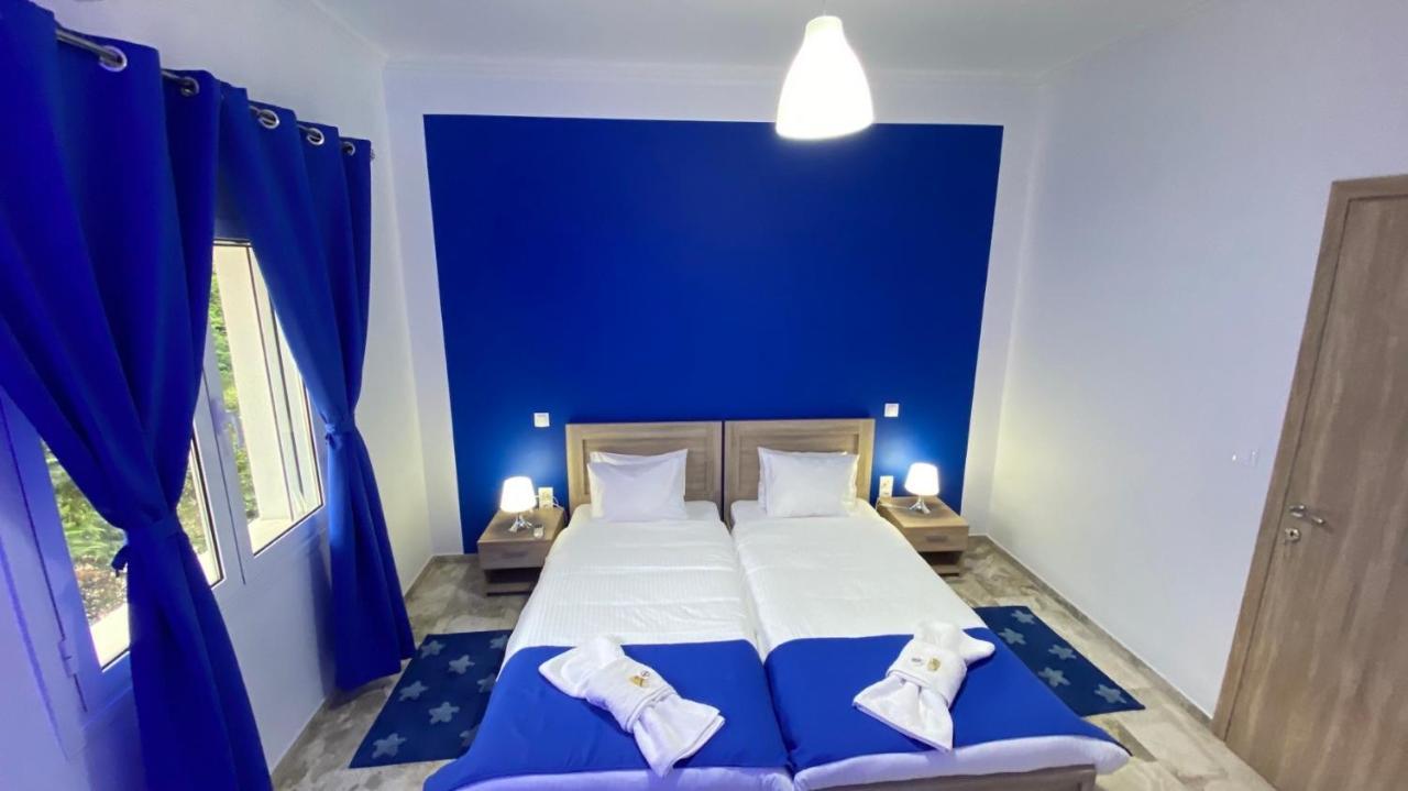 Patras Blue Suite Exteriör bild