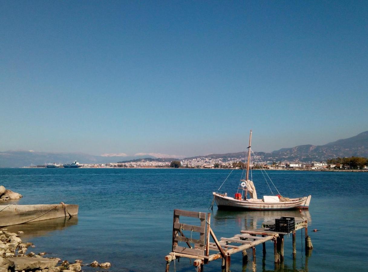 Patras Blue Suite Exteriör bild